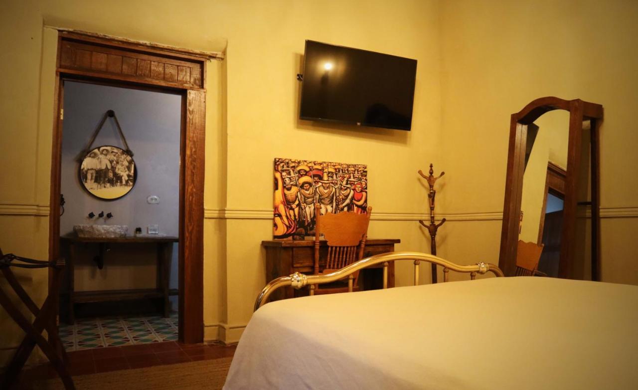 La Casa Del General Hotel Boutique Hidalgo del Parral Exteriör bild